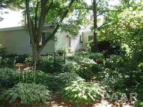 806 S Vennum, Eureka, IL 61530 photo 19