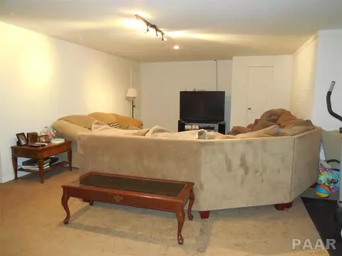 9740 Guinivere, Mapleton, IL 61547 photo 12