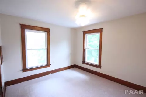 201 E Parkside Dr, Washburn, IL 61570 photo 18