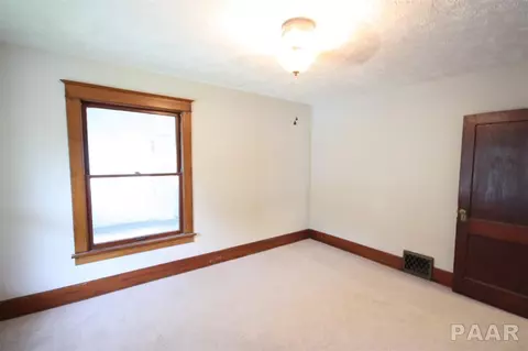 201 E Parkside Dr, Washburn, IL 61570 photo 30