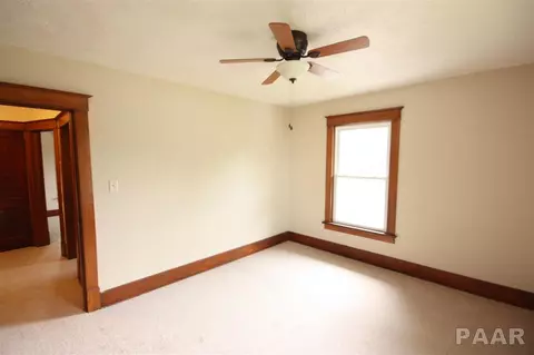 201 E Parkside Dr, Washburn, IL 61570 photo 24