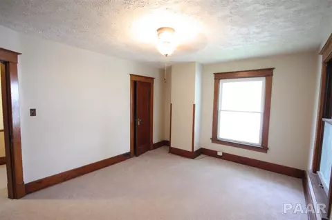 201 E Parkside Dr, Washburn, IL 61570 photo 28