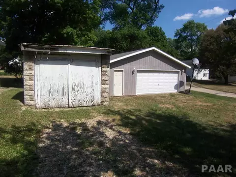 201 E Parkside Dr, Washburn, IL 61570 photo 36