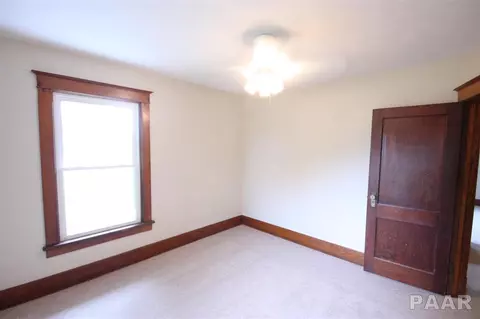 201 E Parkside Dr, Washburn, IL 61570 photo 21