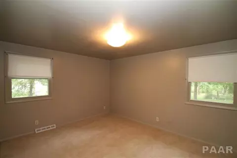 7634 W Chestnut Dr, Edwards, IL 61528 photo 10