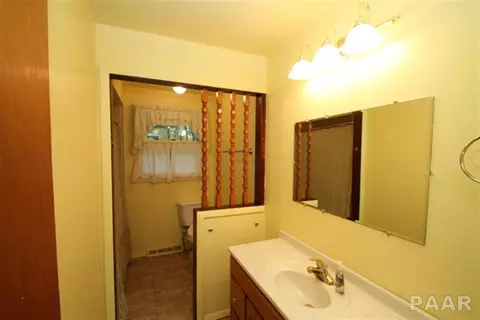 7634 W Chestnut Dr, Edwards, IL 61528 photo 9