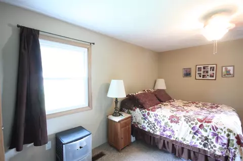 911 Brookshire, Eureka, IL 61530 photo 18