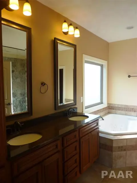 2309 W Pinnacle, Dunlap, IL 61525 photo 17