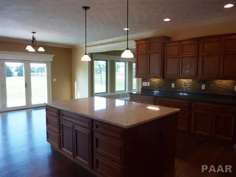 2309 W Pinnacle, Dunlap, IL 61525 photo 15