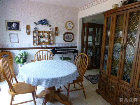 5513 E Captain Rd, Chillicothe, IL 61523 photo 10