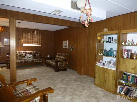 5513 E Captain Rd, Chillicothe, IL 61523 photo 17