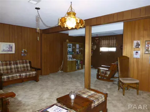 5513 E Captain Rd, Chillicothe, IL 61523 photo 18