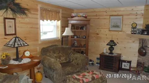 1474 E Locust, Canton, IL 61520 photo 23