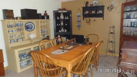 1474 E Locust, Canton, IL 61520 photo 13