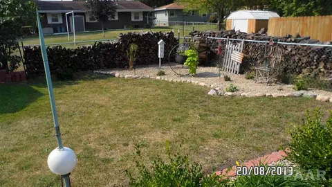 1474 E Locust, Canton, IL 61520 photo 33