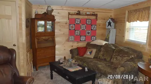 1474 E Locust, Canton, IL 61520 photo 24