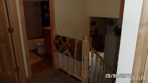 1474 E Locust, Canton, IL 61520 photo 9