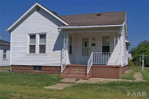 627 S 3rd, Canton, IL 61520 photo 1
