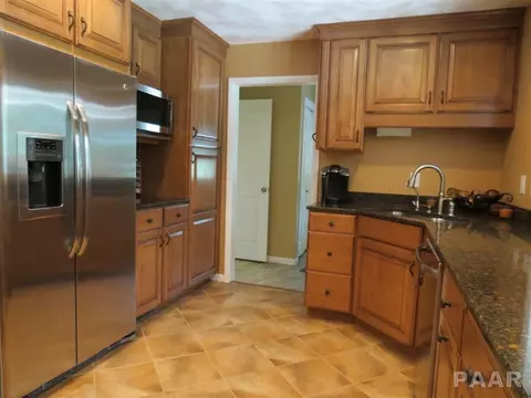 8514 N Ford Rd, Edwards, IL 61528 photo 5