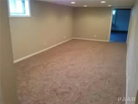 231 Cherry Ln, Washington, IL 61571 photo 6