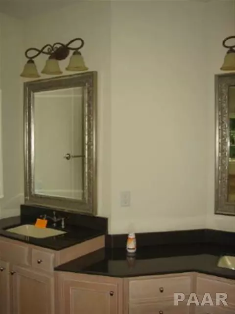 113 Shadow Crk, Washington, IL 61571 photo 20