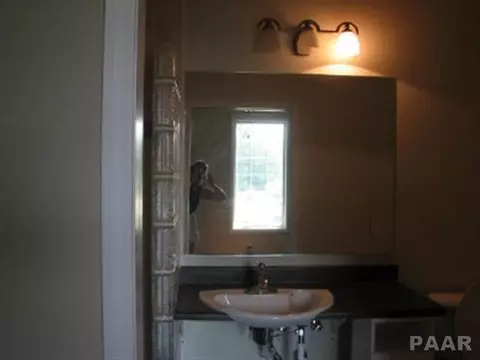 113 Shadow Crk, Washington, IL 61571 photo 17