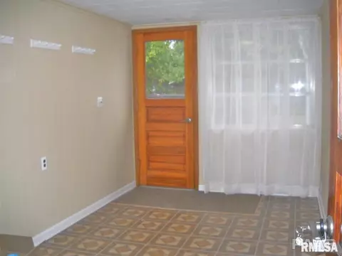 821 10th, Lacon, IL 61540 photo 9
