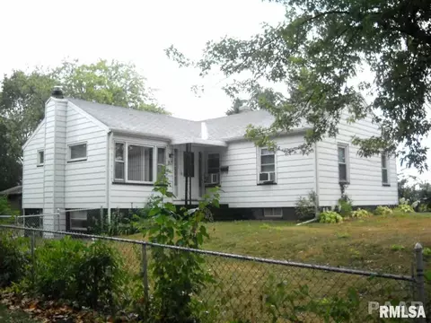 821 10th, Lacon, IL 61540 photo 2