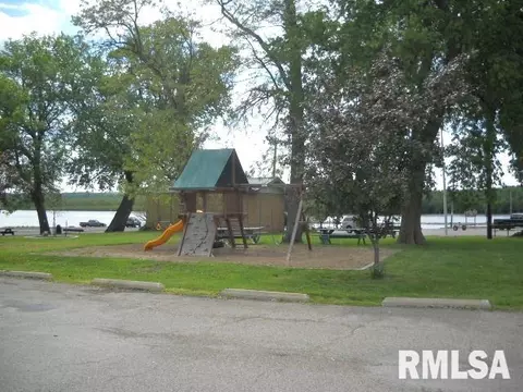 821 10th, Lacon, IL 61540 photo 28