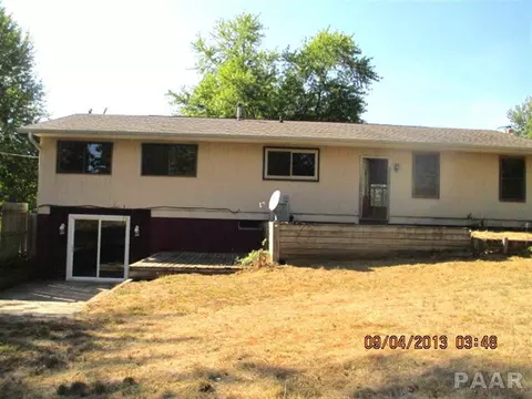 12912 Bluff Rd, Manito, IL 61546 photo 2