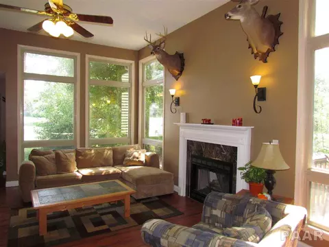 9715 W Dover Ct, Mapleton, IL 61547 photo 8