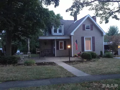 210 E Conover St, Eureka, IL 61530 photo 24