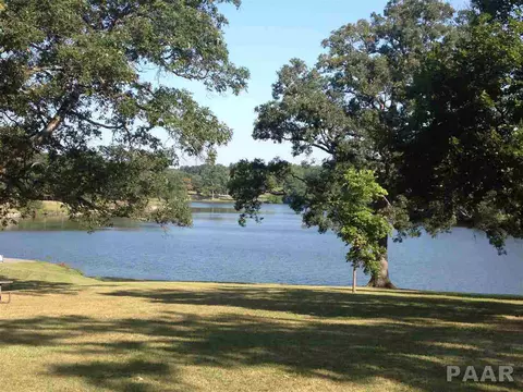 210 E Conover St, Eureka, IL 61530 photo 26
