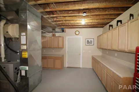 302 Cottingham Ln, Germantown Hills, IL 61548 photo 21
