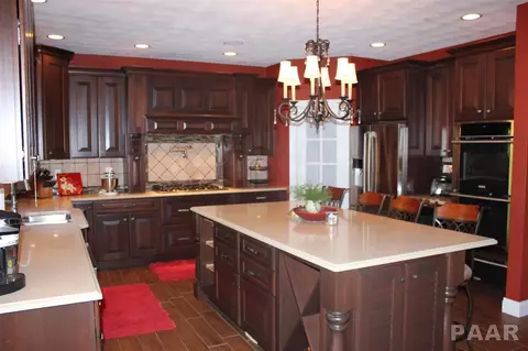 2305 W Pinnacle Dr, Dunlap, IL 61525 photo 10