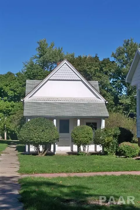 200 E Main, Table Grove, IL 61482 photo 2