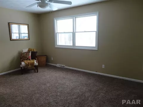 1132 E Brookview Ln, Peoria, IL 61615 photo 19