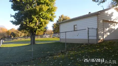 504 E 4th, Saint David, IL 61563 photo 31