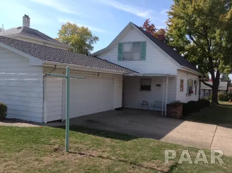 101 S Myers, Eureka, IL 61530 photo 2