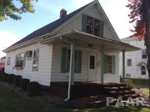 101 S Myers, Eureka, IL 61530 photo 1