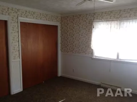 101 S Myers, Eureka, IL 61530 photo 9