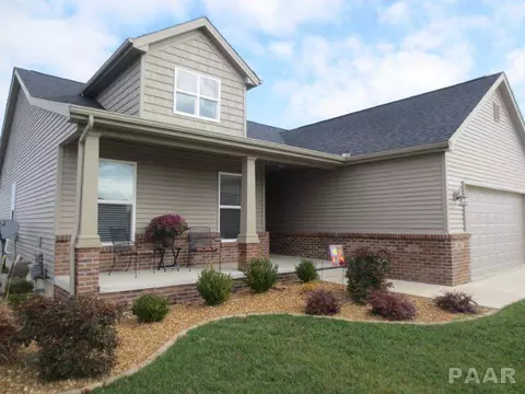 1241 E Monroe, Morton, IL 61550 photo 1