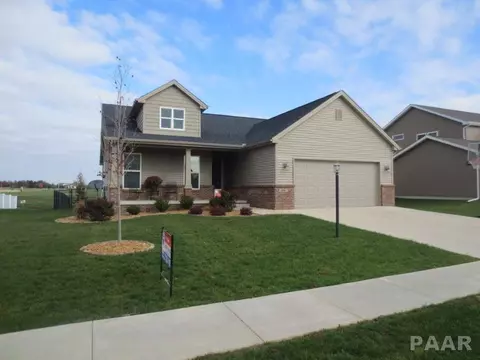 1241 E Monroe, Morton, IL 61550 photo 3