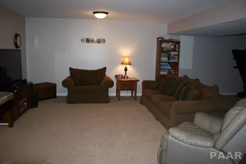 1241 E Monroe, Morton, IL 61550 photo 30