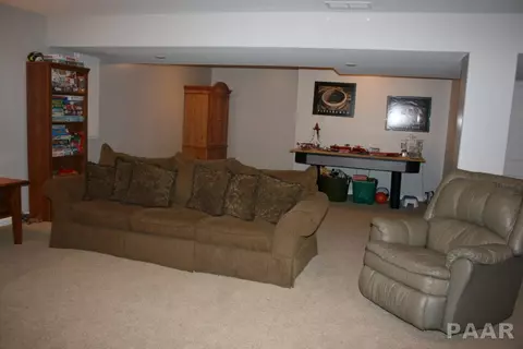 1241 E Monroe, Morton, IL 61550 photo 28