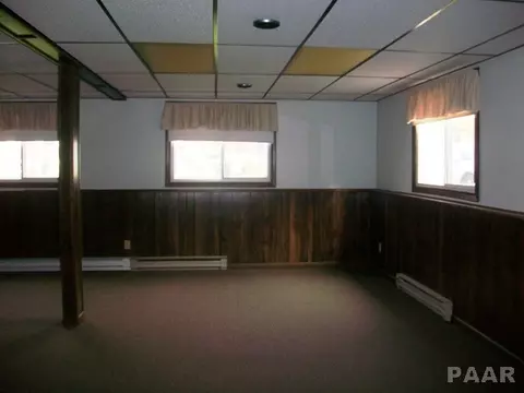 1460 E Spruce, Canton, IL 61520 photo 16