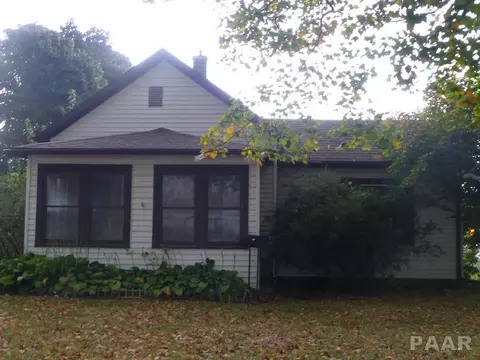 401 N Main, Eureka, IL 61530 photo 1