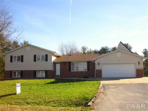 321 Arbor Vitae Dr, Germantown Hills, IL 61548 photo 1