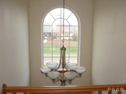 309 Bittersweet Ave, Germantown Hills, IL 61548 photo 5