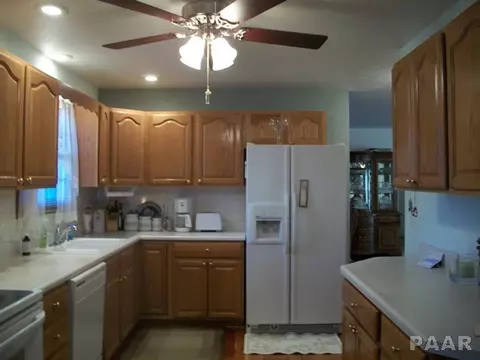 1409 White Tail Dr, Washington, IL 61571 photo 13